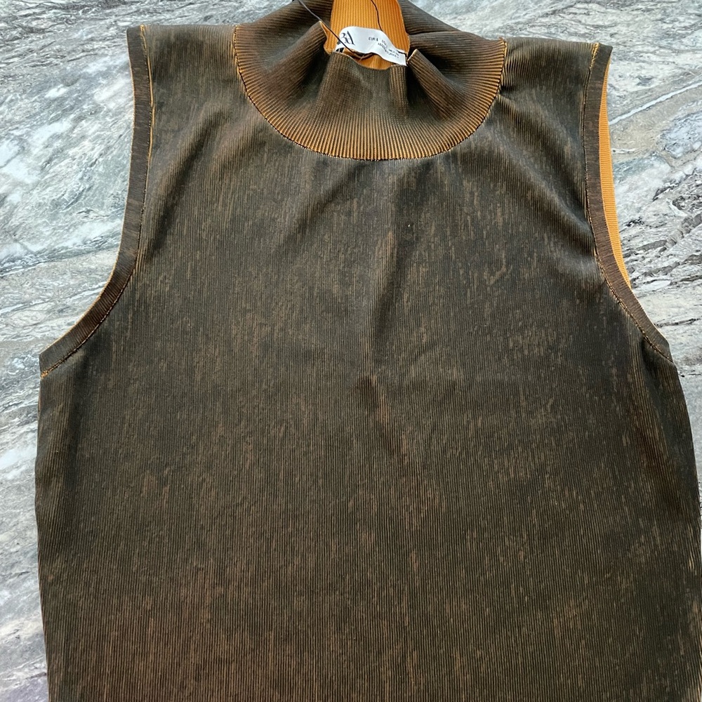Zara Black Yellow Sleeveless cropped ribbed Tank Top, M